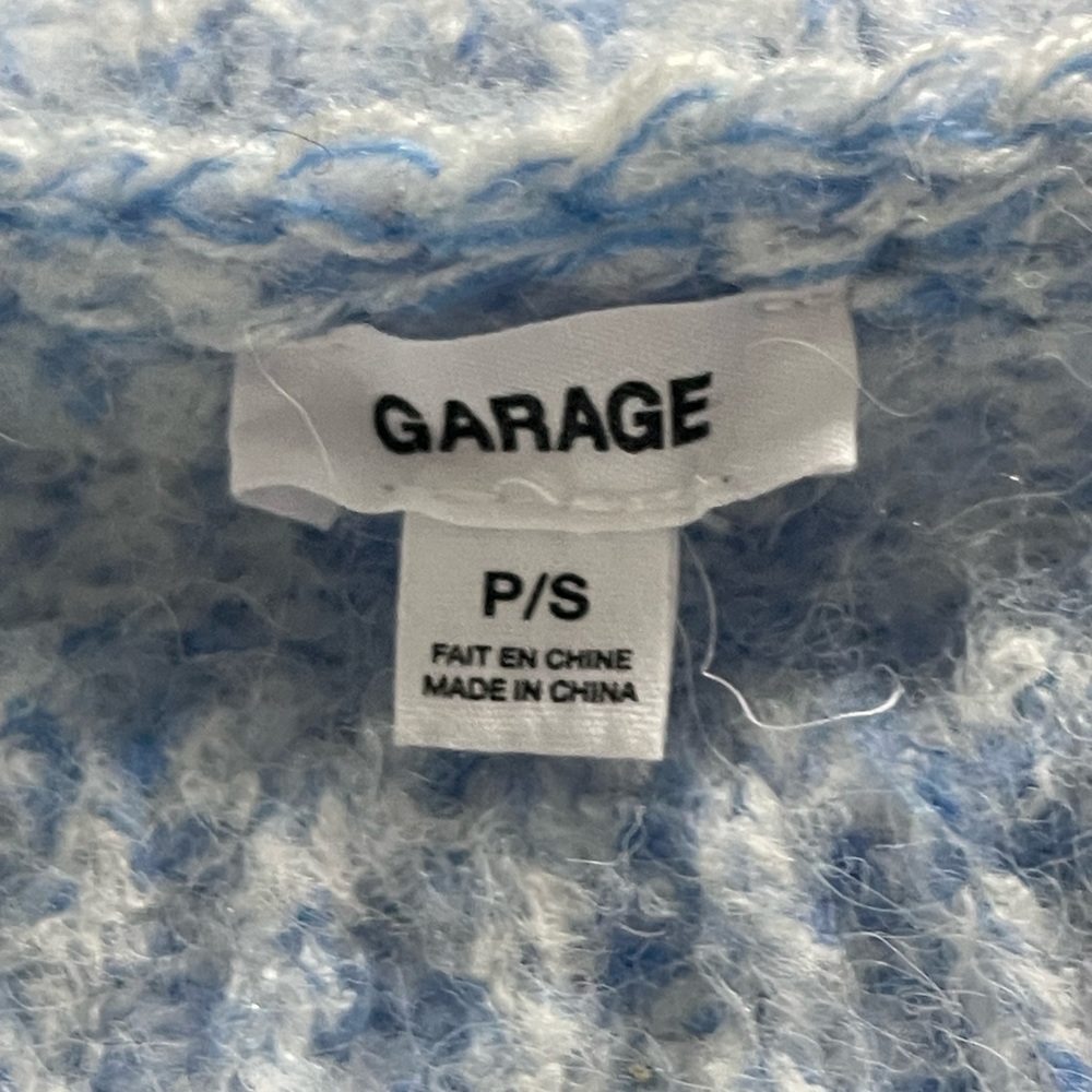 GARAGE cropped sweater, size SM. Good condition - Picture 2 of 2